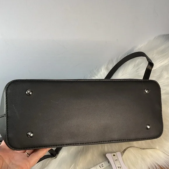 David Jones Vegan Leather Satchel Bag. - Picture 12 of 16